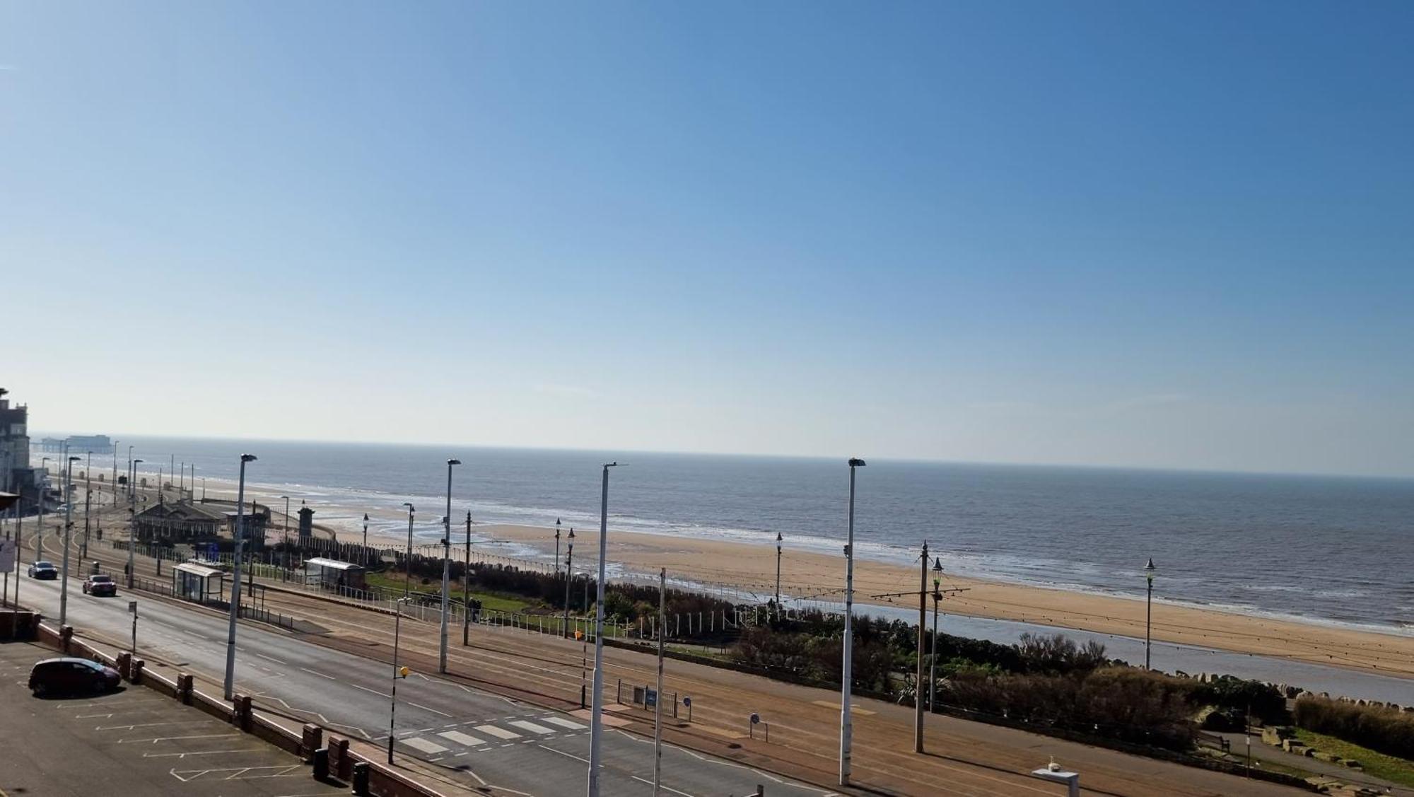 Granada Apartments Berkeley Blackpool Exterior photo