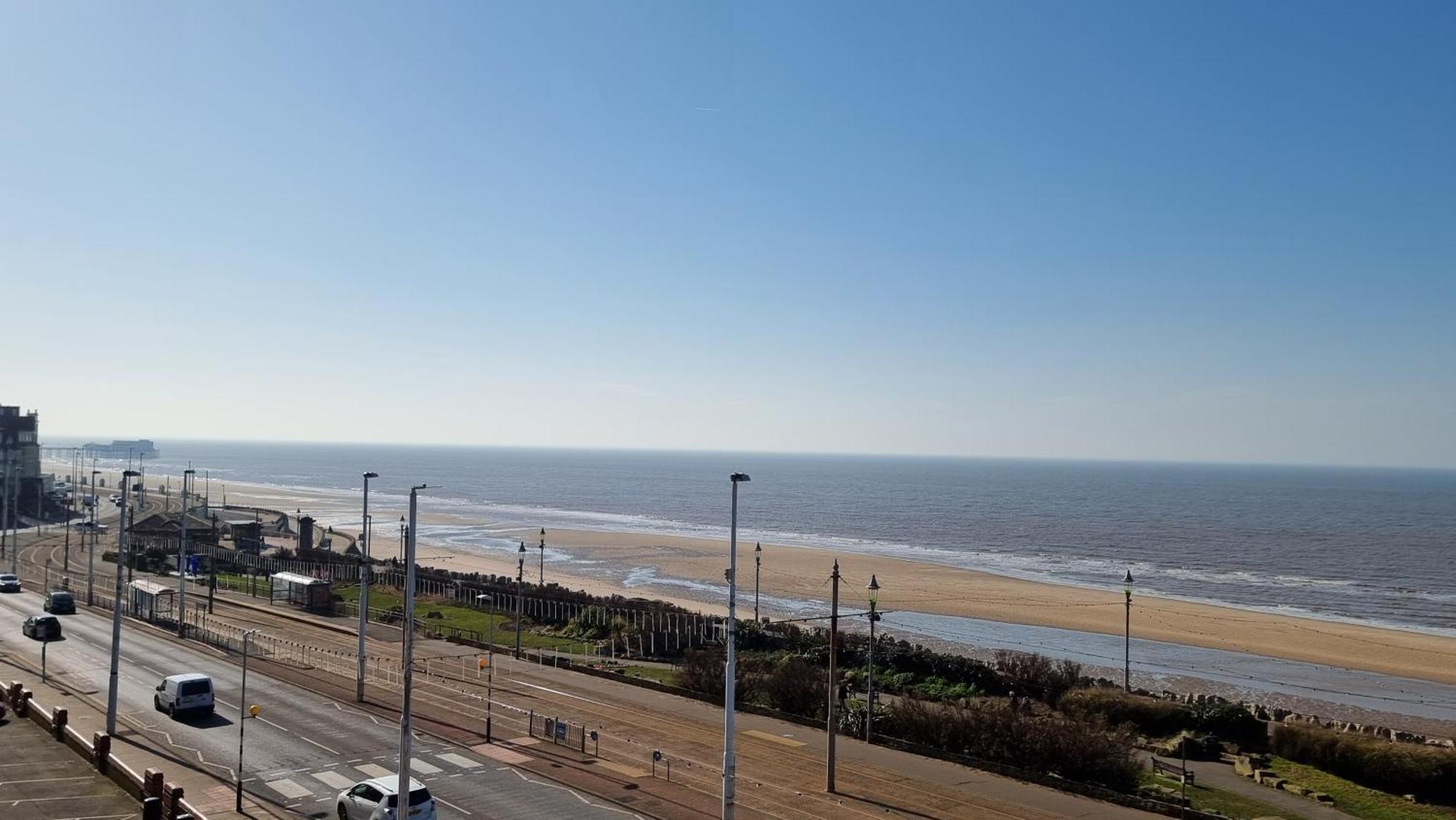 Granada Apartments Berkeley Blackpool Exterior photo
