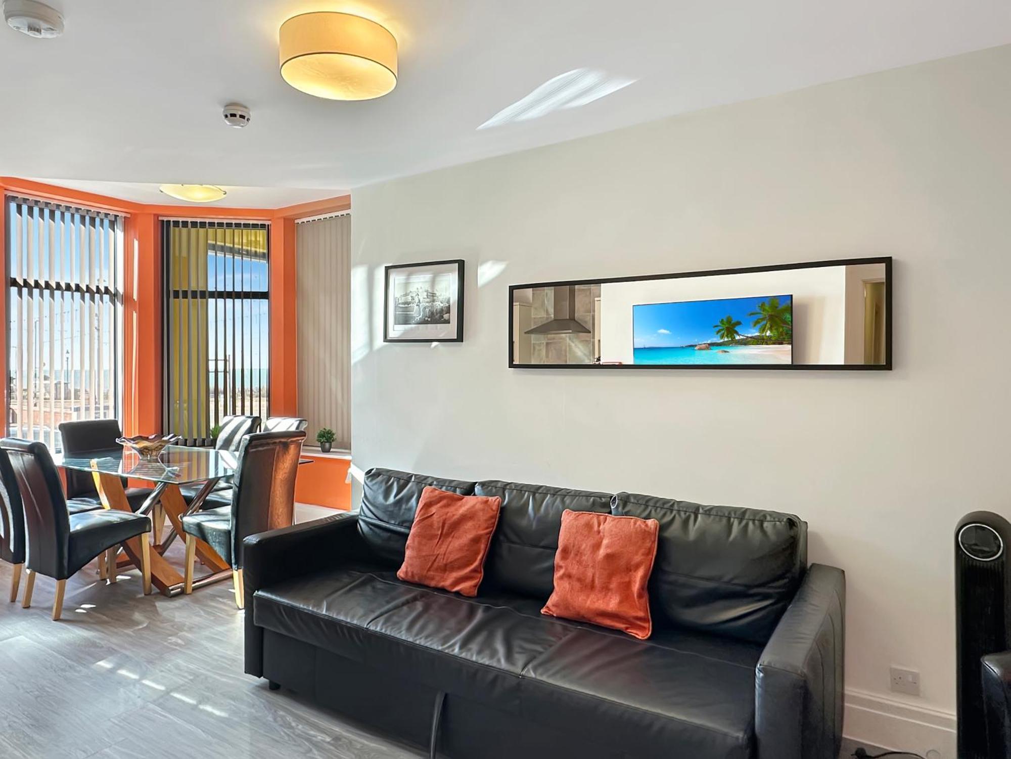 Granada Apartments Berkeley Blackpool Exterior photo